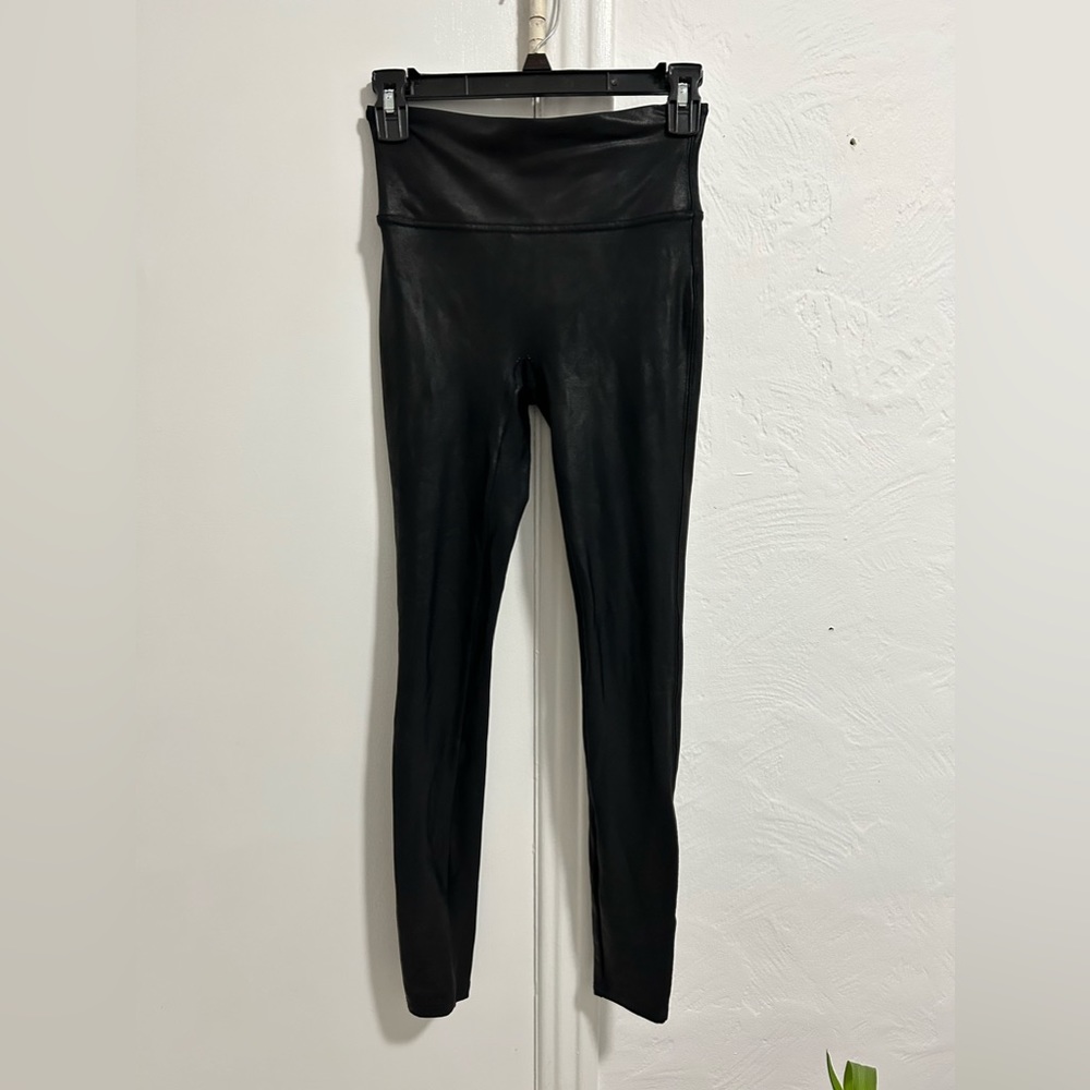 Spanx black faux leather leggings